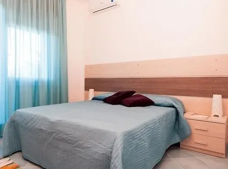 Hotel Elisa A Mare *